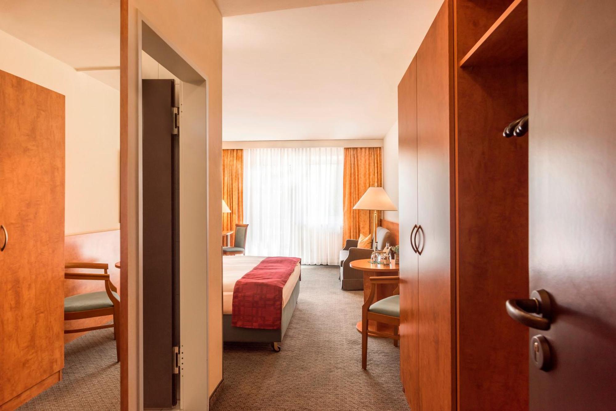 Hotel Am Moosfeld Munich
